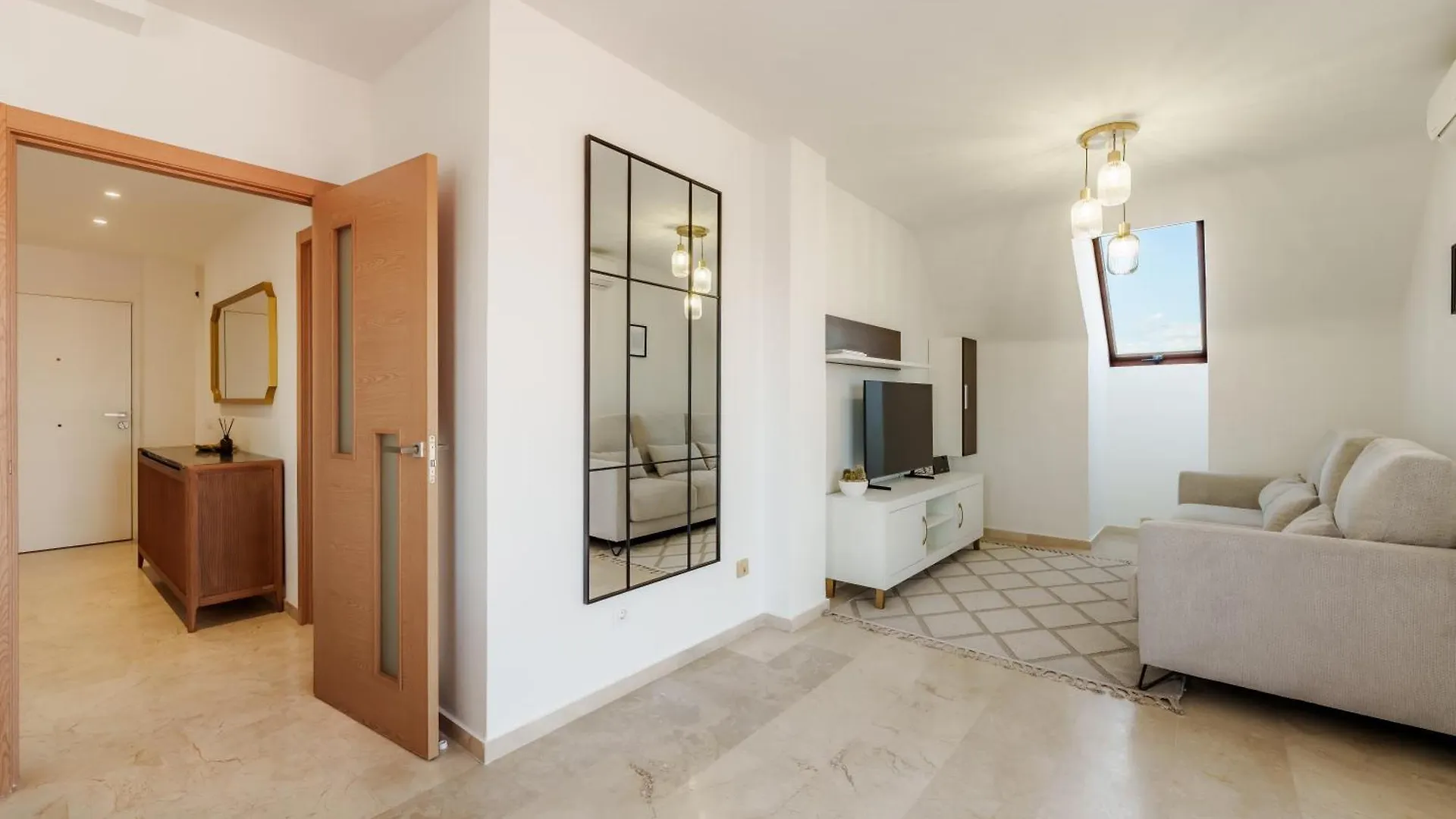 Orange Garden Luxury Penthouse Apartment Manilva