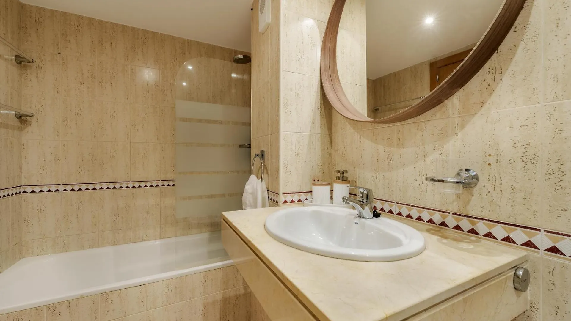 Orange Garden Luxury Penthouse Apartment Manilva